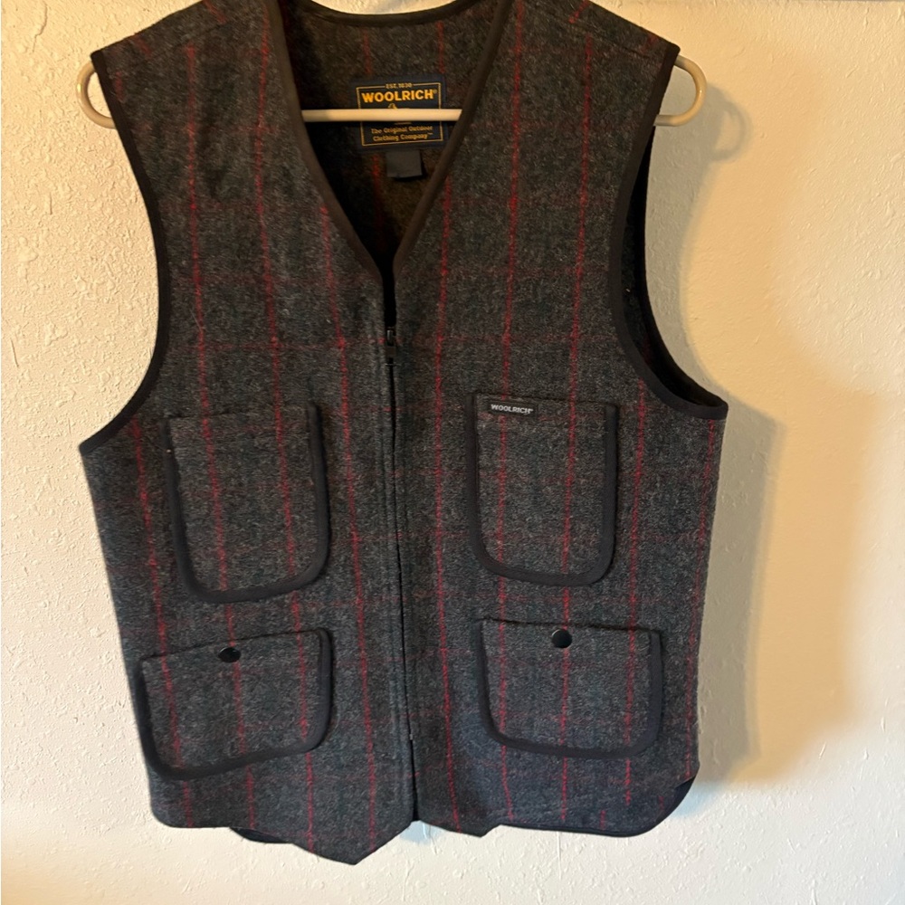 Woolrich Gray and Red Outdoor Vest